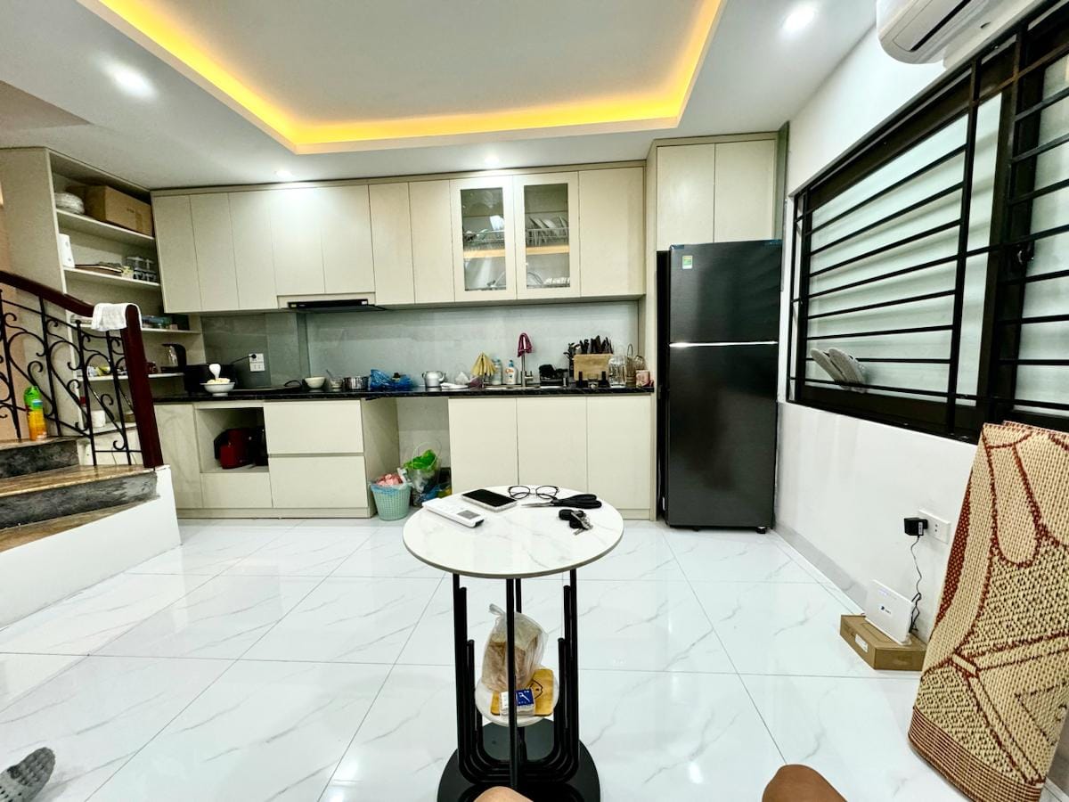 Bán nhà riêng Bùi Xương Trạch Thanh Xuân 30m2 4T Mt 4m Ô Tô Qua Nhà Giá Chỉ 6. tỷ