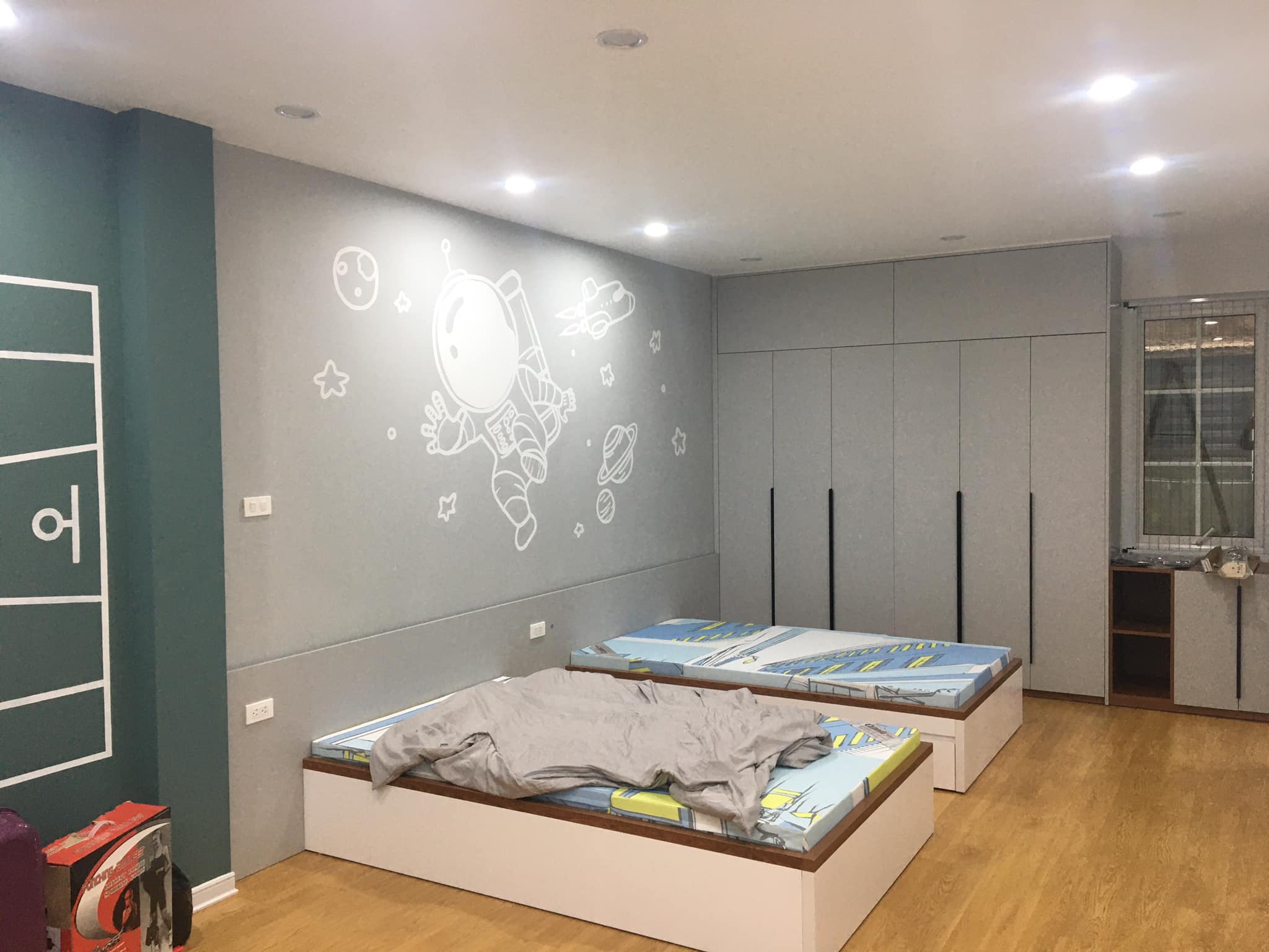 Tôi cần bán căn 3 ngủ, diện tích 99m2 gần Big C Long Biên, thuận tiện vào Phố Cổ