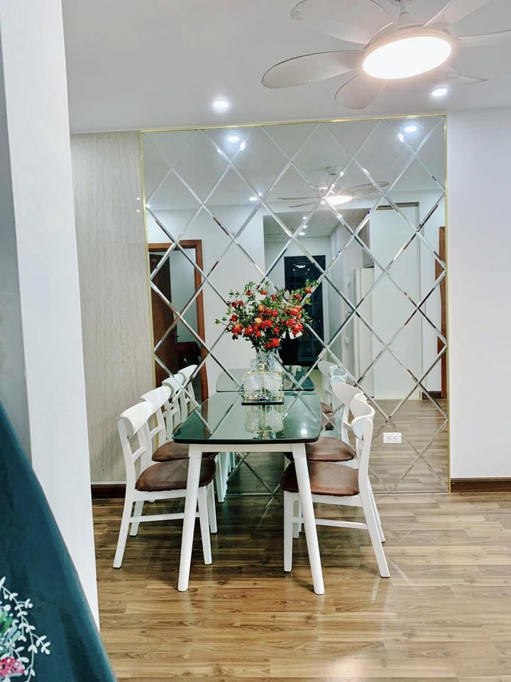 Bán chung cư 2PN Goldmark City Hồ Tùng Mậu