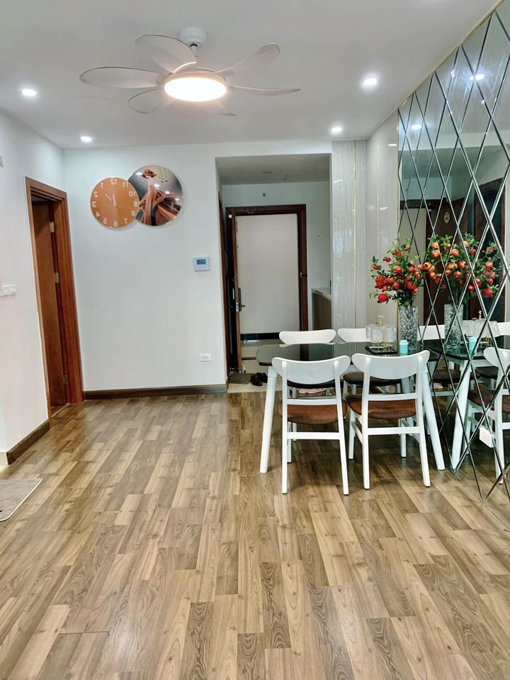 Bán chung cư 2PN Goldmark City Hồ Tùng Mậu