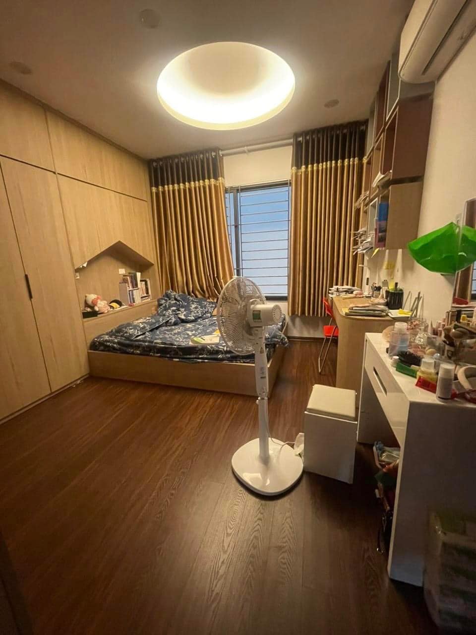 Cho thuê nhà Tô Vĩnh Diện, Thanh Xuân 70mx5T oto KD spa Kho VP 1x tr 0854555533