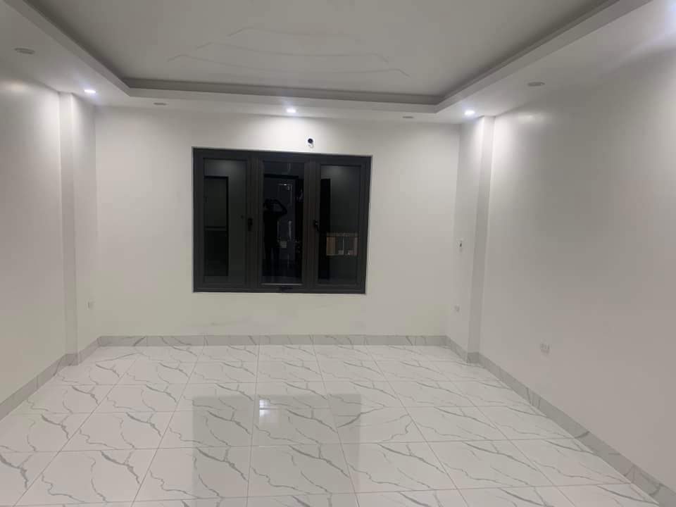 Ngõ nông, ba gác phóng, tặng nội thất ở ngay bán nhà Thịnh Quang