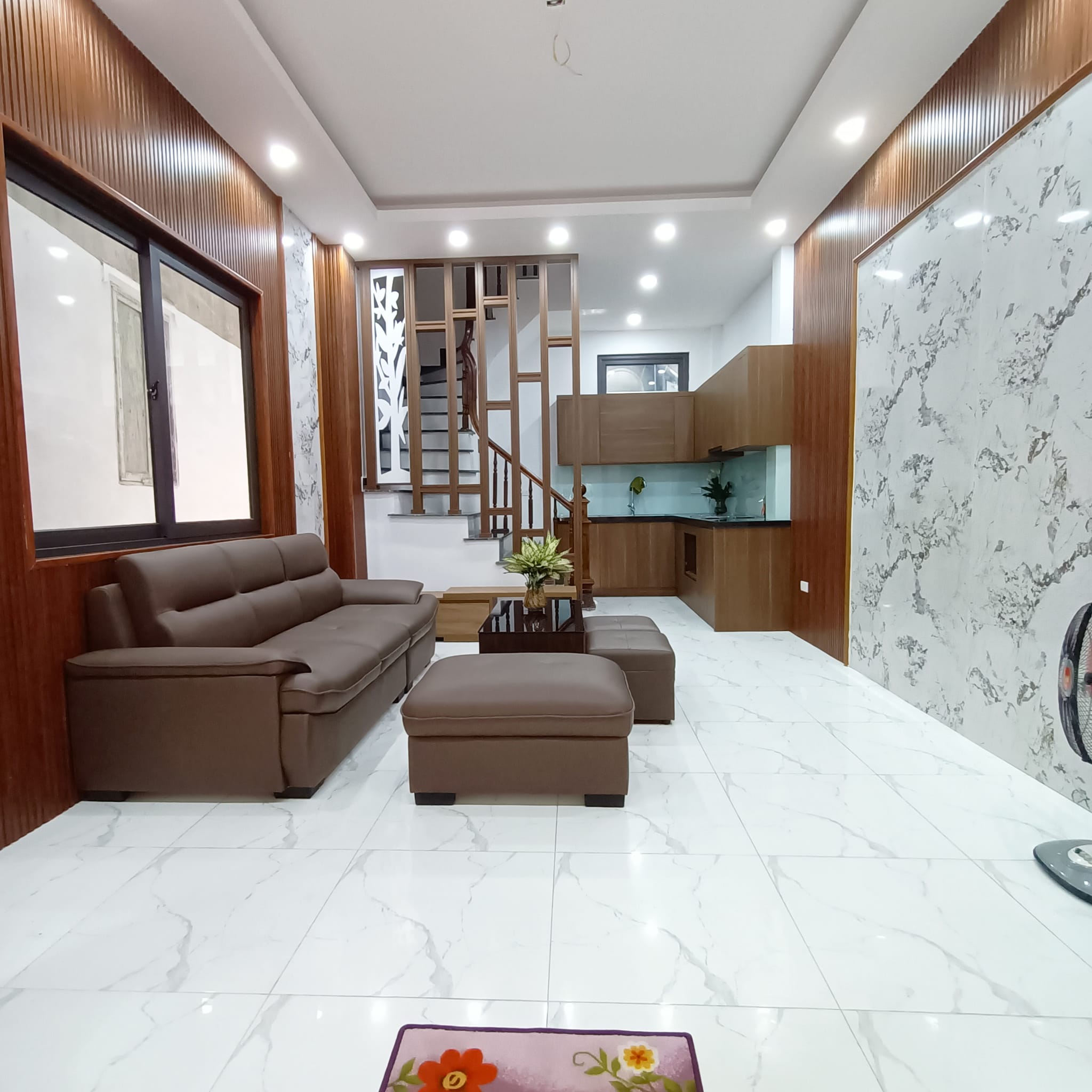 1 nhà ra ô tô, ngõ an ninh an toàn ở sướng bán nhà Tôn Thất Tùng