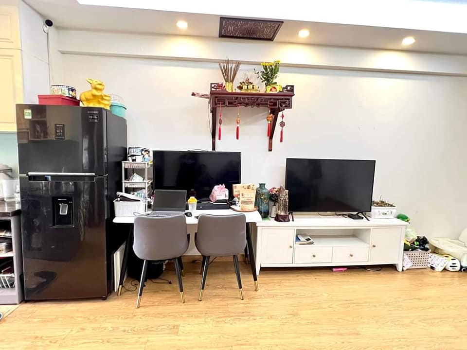 Cho thuê chung cư tại Home City 2 phòng ngủ, 70 m2 tại Cầu Giấy, giá 14 triệu/tháng