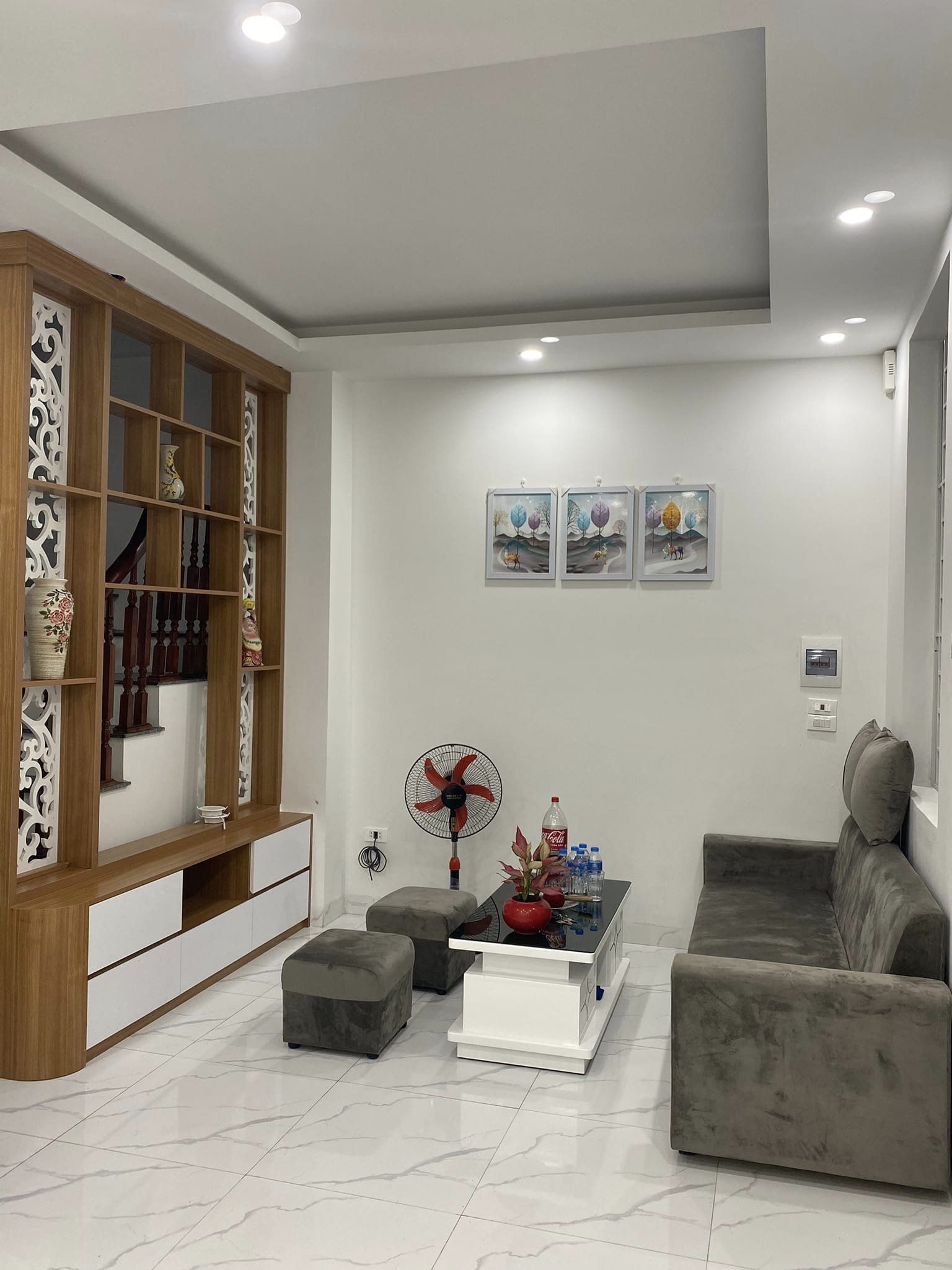 Bán đất tặng nhà kèm nội thất, ngõ thoáng sạch, gần công viên