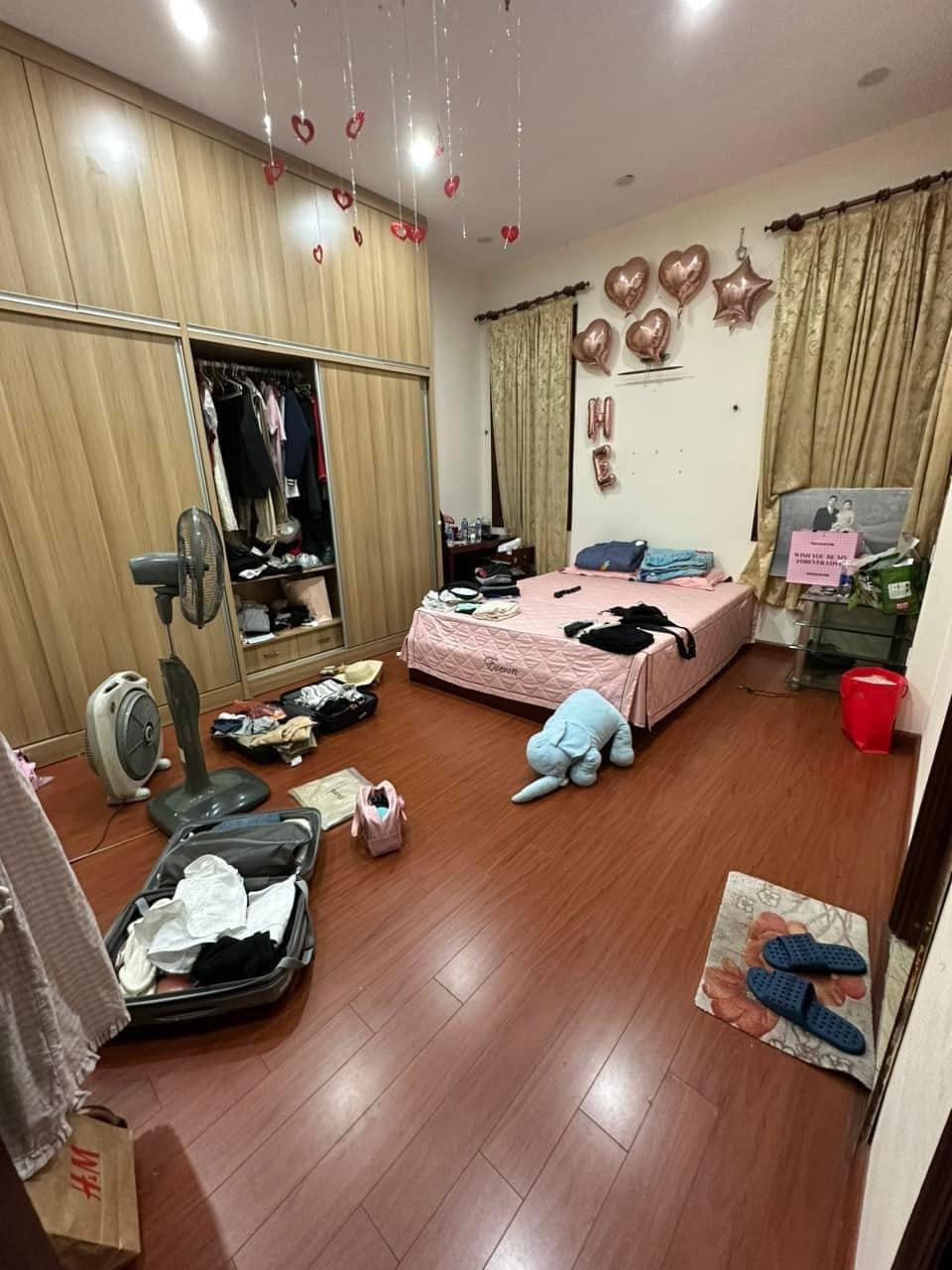 Cho thuê nhà Hoàng Quốc Việt Cầu Giấy 90mx4T oto VP kho lớp học nhỉnh 19 tr
