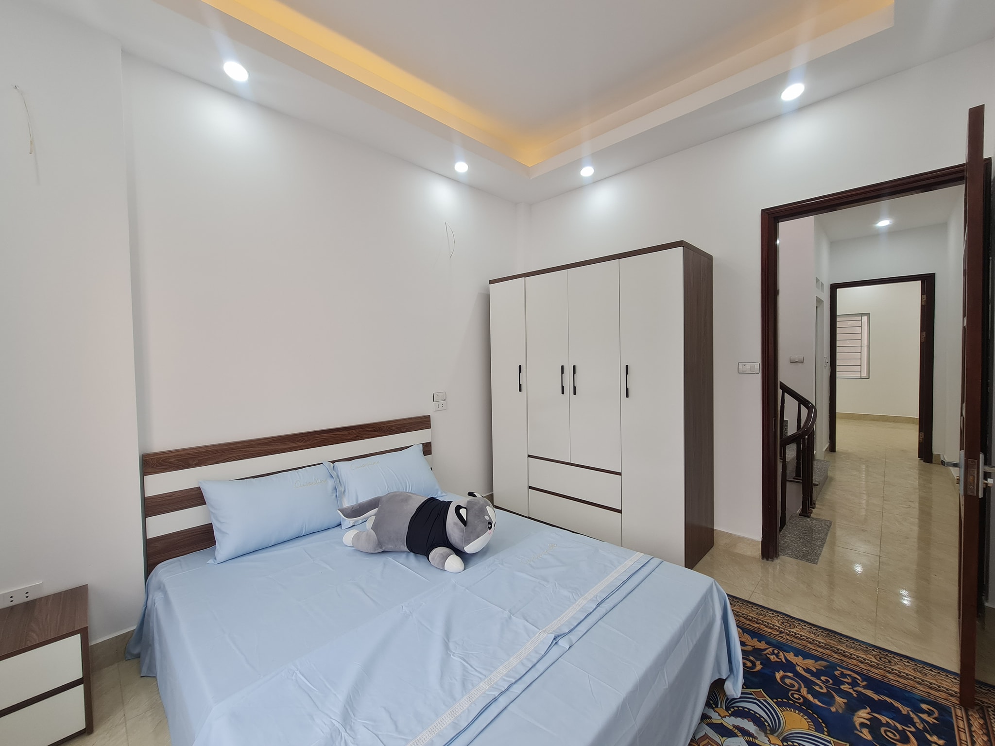 10m ô tô, ngõ thông khắp ngả, đẹp ở ngay bán nhà Đặng Văn Ngữ