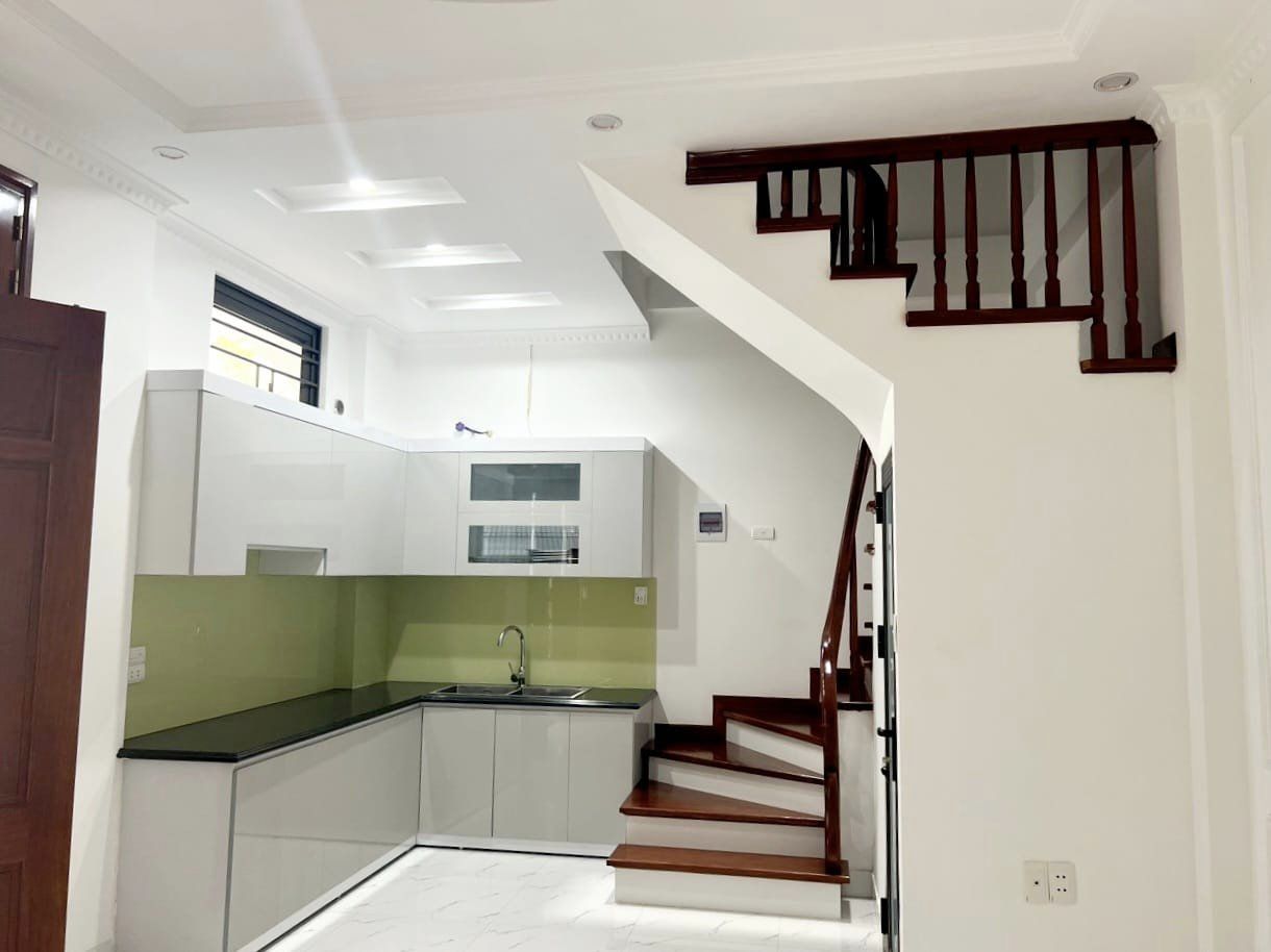Cách ô tô 15m, căn góc, tặng nội thất nhà ở ngay bán nhà Đông Tác