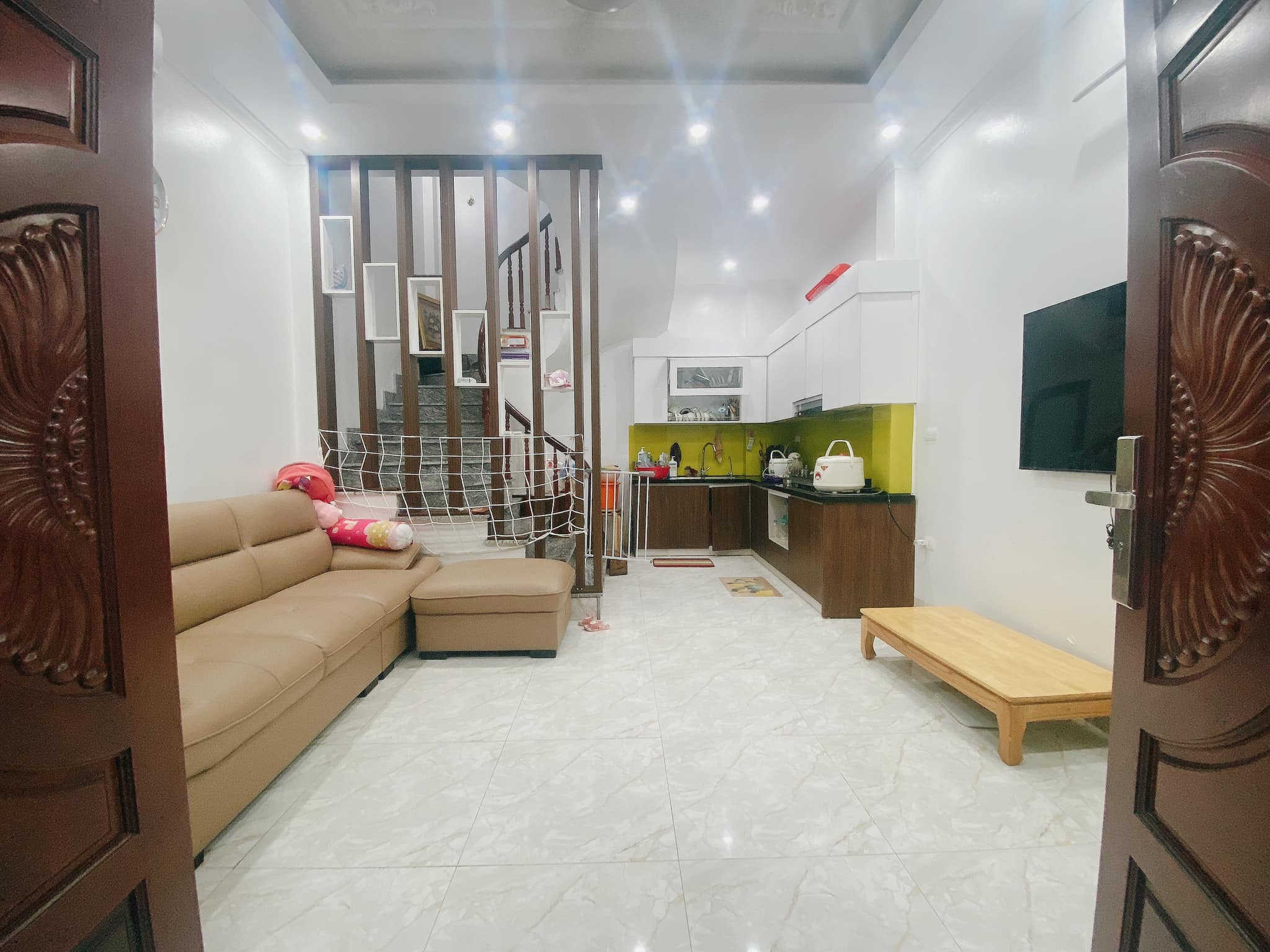 Hạ giá, giảm 200 trđ, nhà dân xây mới 3 năm, bán nhà Đặng Văn Ngữ