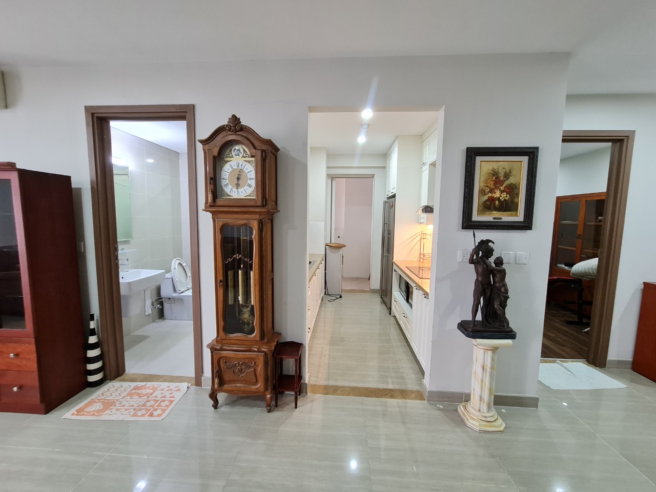 Cho thuê chung cư Ciputra 3 phòng ngủ 113m2, 3 phòng ngủ, 2 phòng vệ sinh, 1 phòng khách, 1 phòng bếp, thương lượng giá