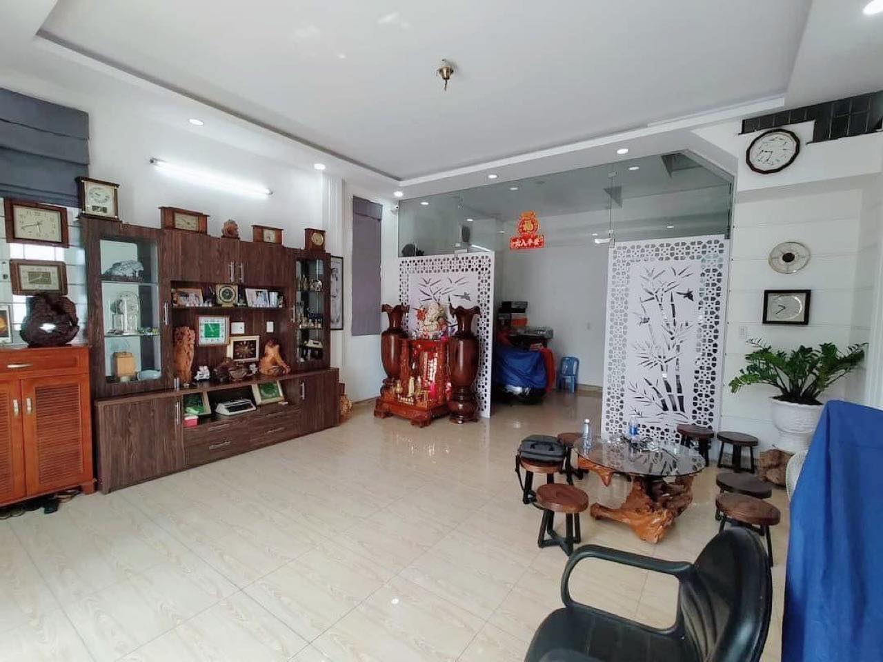 Bán nhà shr 52m2 5tầng hxh Lê Trọng Tấn , giáp Bình Tân, 6ty nhinh , 0932030061