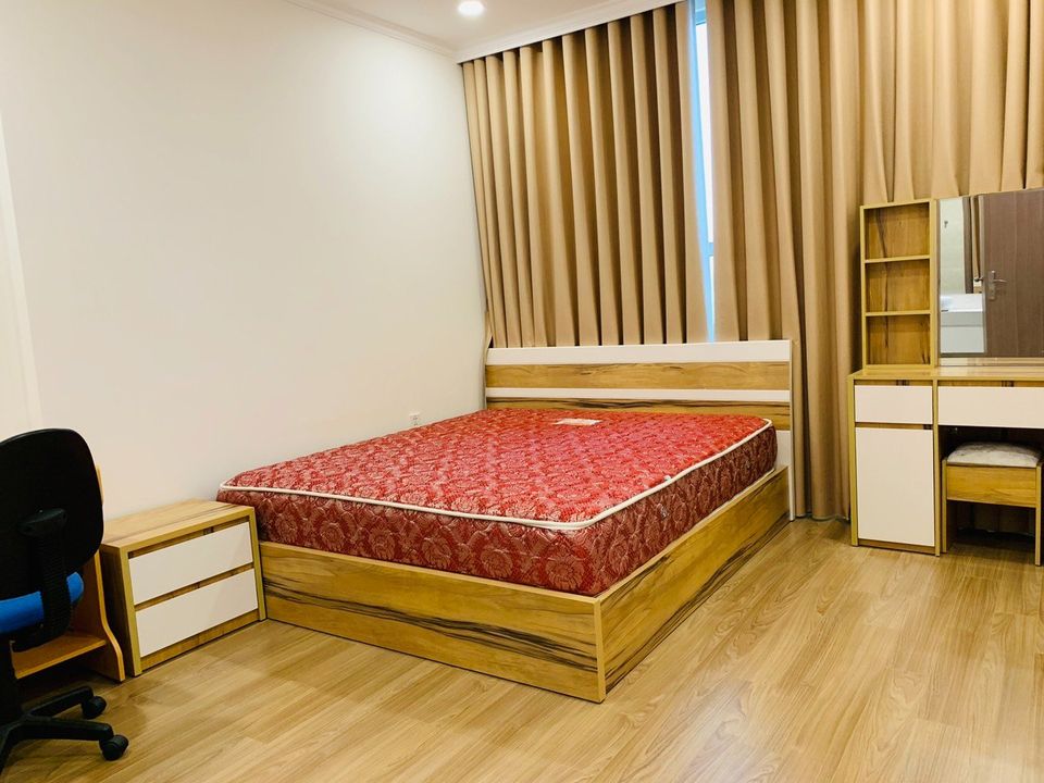 Cho thuê chung cư Mon City 120m2, 2 phòng ngủ, giá 15 tr tại Nam Từ Liêm
