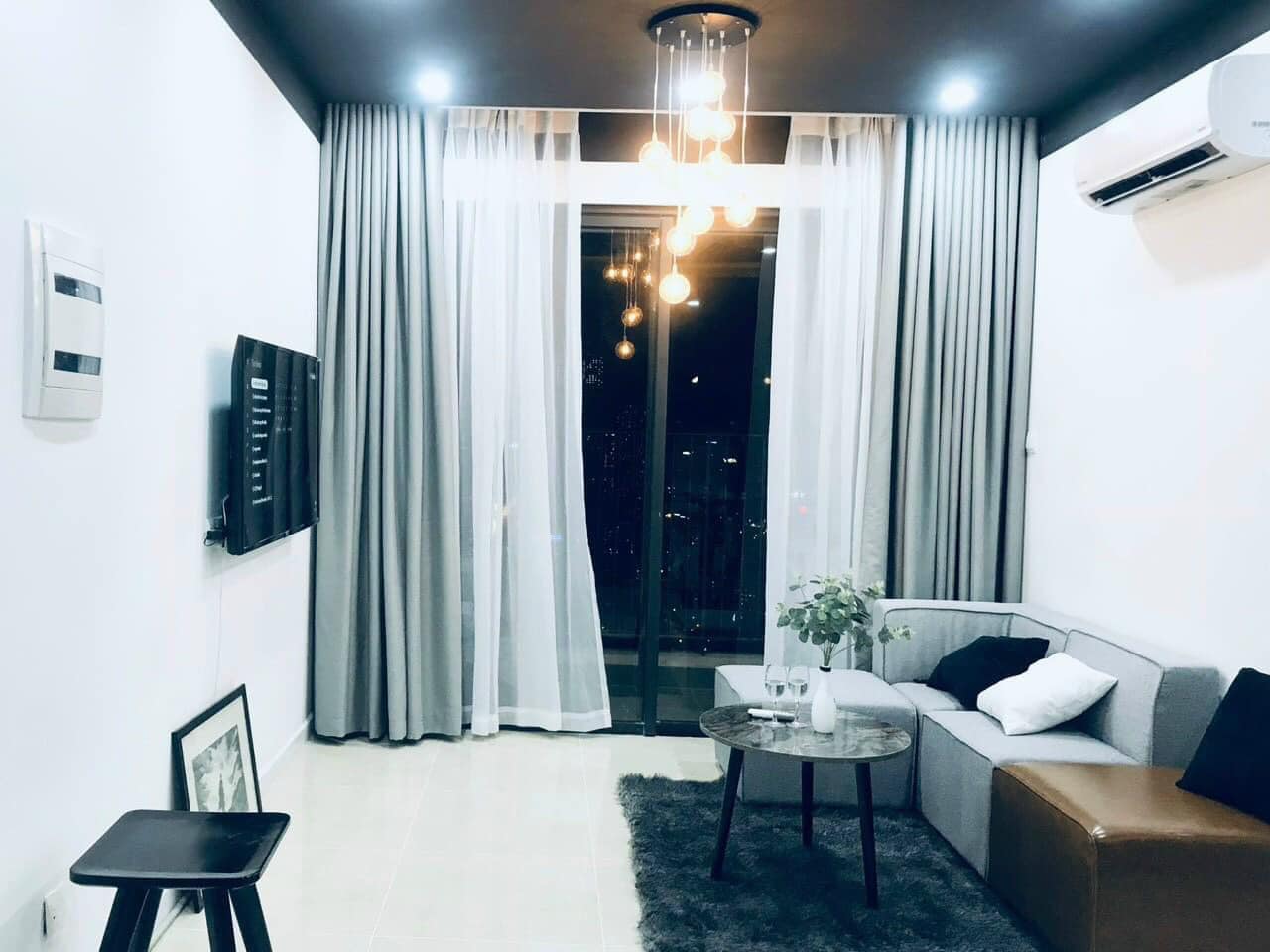 Cho thuê chung cư D'Capitale tầng 21, diện tích 75m², thiết kế 2 phòng ngủ, 2WC