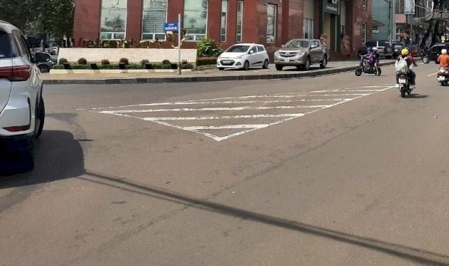 Bán nhanh nhà phố phường Tây Sơn, tp Pleiku, Gia Lai