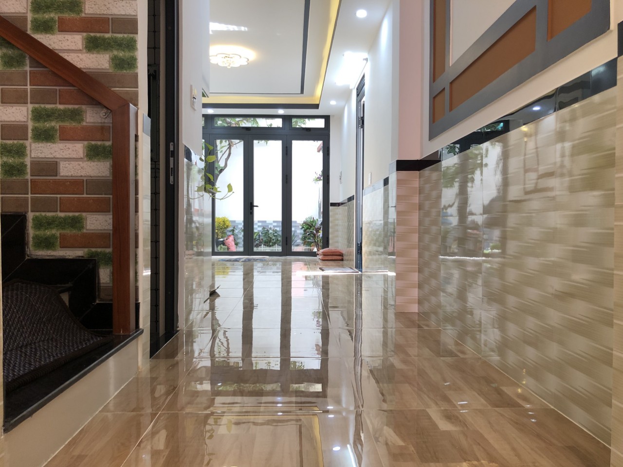 Nhà MT số 147bis, 346m², khu vực không có nhà bán, giá 15.2 tỷ
