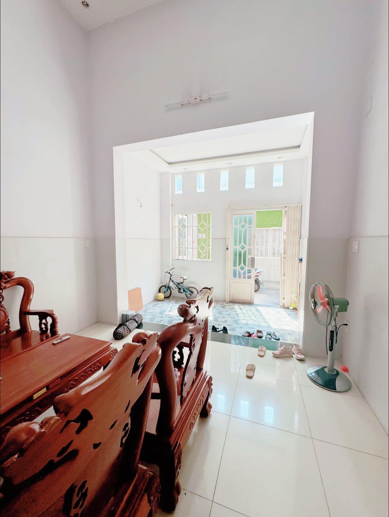 Bán Nhà shr 62m2-2pn Tây Thạnh Tân Phú - ngay KCN Tân Bình - giá 4 tỷ nhỉnh 0932030061