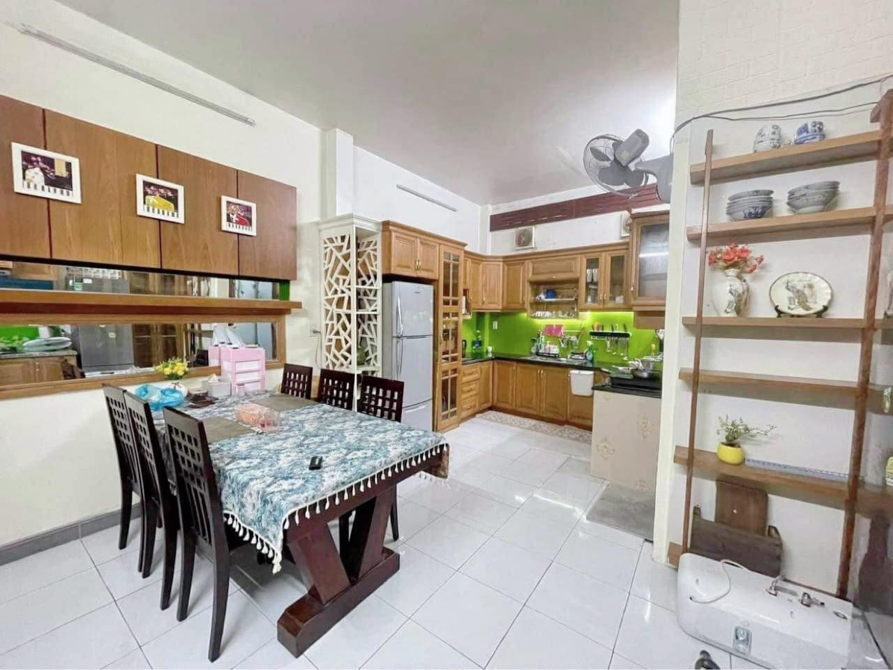 Bán nhà shr-hxh 65m2-2tang gần Phan Huy Ích , liền kề Emart 2 Gò Vấp - nở hậu tài lộc- 5 tỷ nhỉnh 0932030061