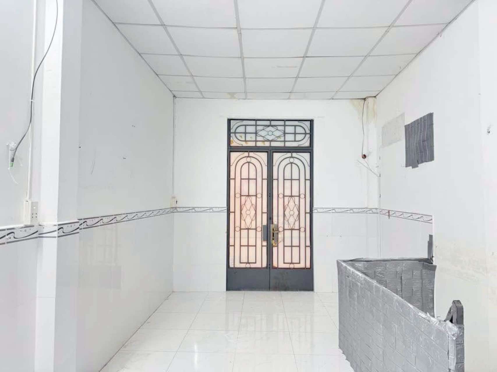 Bán nhà hxh thông 32m2-2tang ngay Emart Phan Huy Ích Gò Vấp ,nở hậu tài lộc -3 tỷ nhỉnh 0932030061