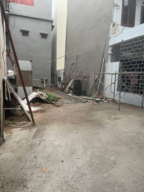 Chính chủ bán đất Âu Cơ , Tây Hồ 72m2 oto 7 chỗ vào nhà , Ngõ thông