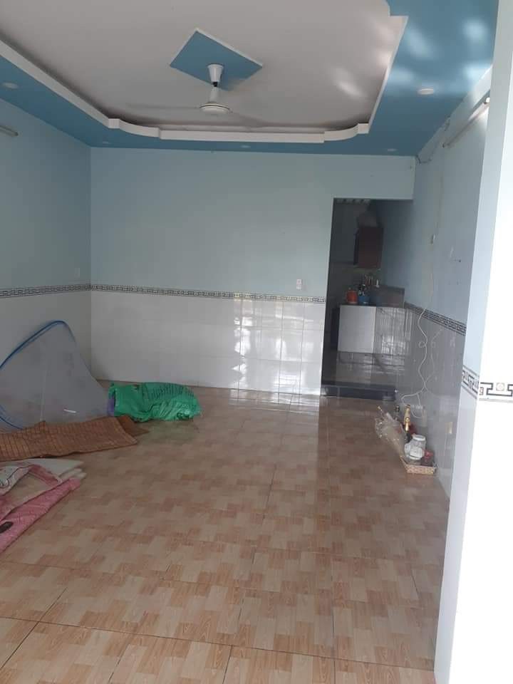 Cho thuê nhà khu công nghệ cao đường Lò Lu giá 6tr/tháng