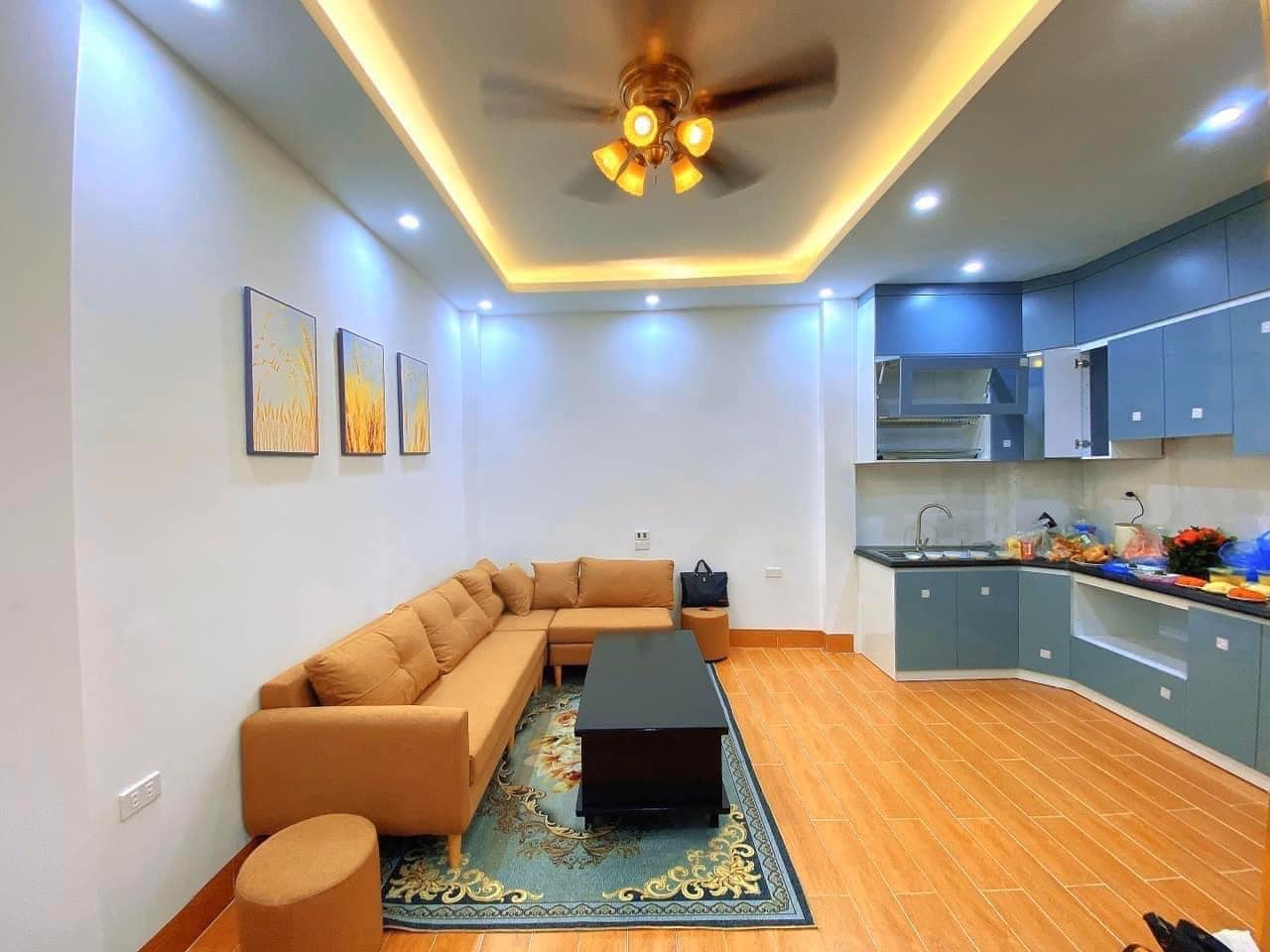 Bán nhà phố Chùa Bộc ngõ rộng 20m ô tô tránh, phân lô, dân trí, ngõ thông tứ phía