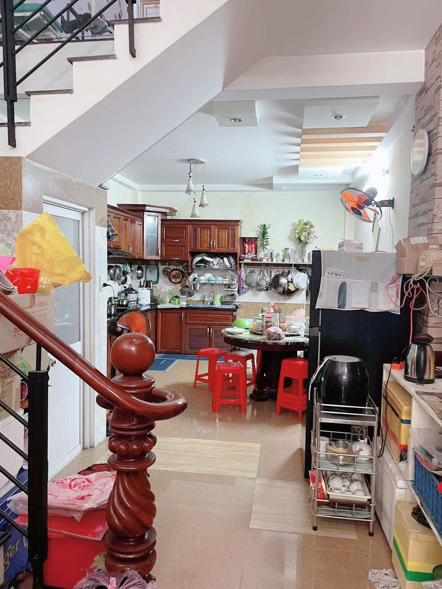 Bán nhà mt 52m2-5tang Phan Huy Ích Tân Bình - ngay chợ Bảo Ngọc Tú - đường 10m - 7 tỷ nhỉnh 0932030061