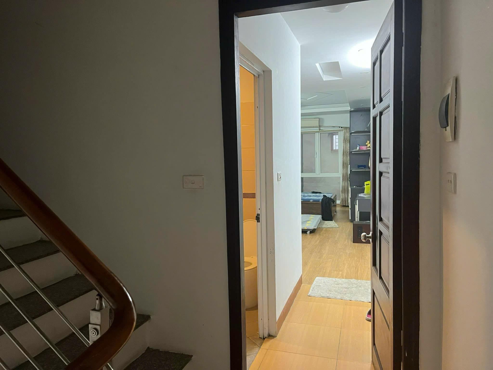 Bán nhà riêng ngõ 252 Tây Sơn 38,5m2 6T Ô Tô Giá Chỉ 6.5 Tỷ