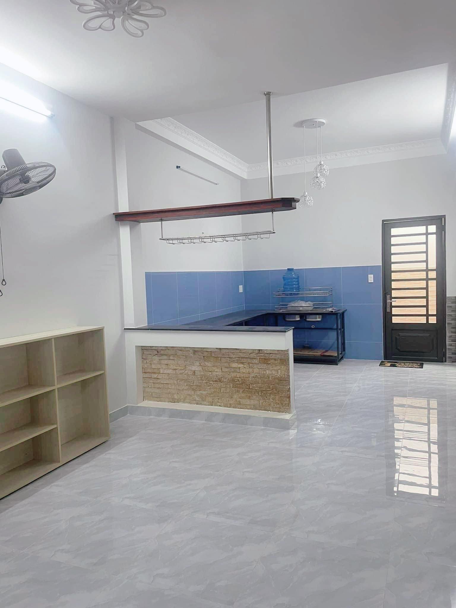 Bán nhà shr-hxh 44m2-2tang ngay Emart phan huy ích Gò Vấp, giáp Tân Bình- 4tỷ nhỉnh 0932030061