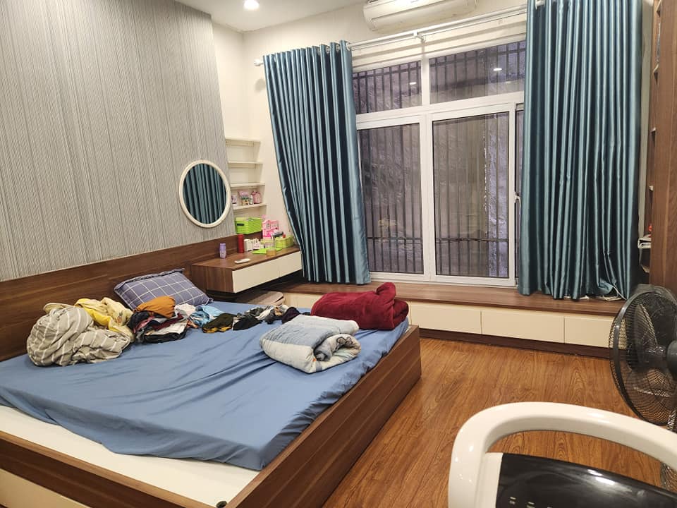 Bán Nhà Riêng Ngõ 212 Khương Đình 50m2, MT 4M, 2 Thoáng Trước Sau, Giá Chỉ 6,8 Tỷ