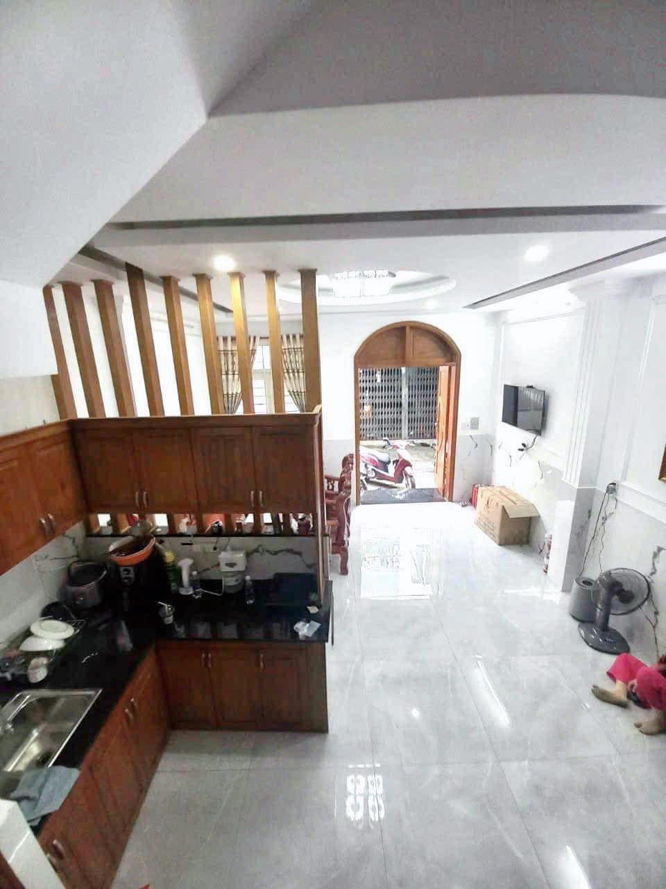 Bán nhà khu VIP riêng biệt 48m2-4tang Phan Huy Ích- liền kề Emart 2 Gò Vấp - 4 tỷ nhỉnh 0932030061