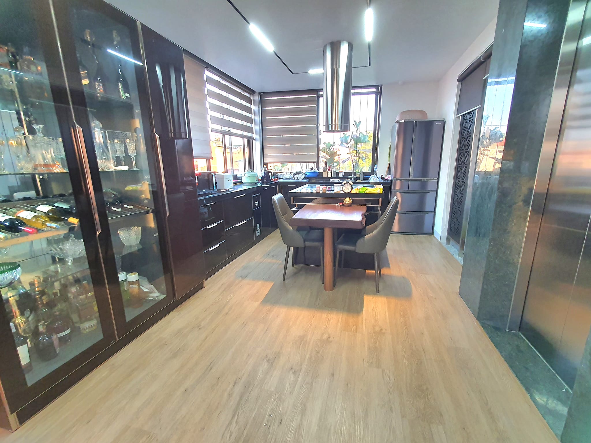 Bán nhà ngõ 40 Tô Vĩnh Diện 80m2, 4T giá chỉ 7 Tỷ