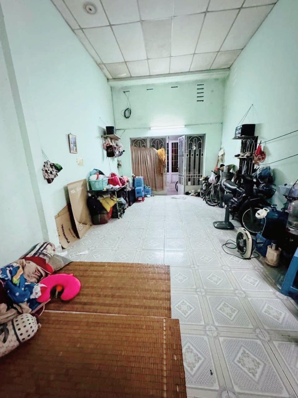 Bán nhà 63m2-2pn Bờ Bao Tân Thắng - ngay Aeon Tân Phú - hẻm 3 gác - nở hậu tài lộc - 4 tỷ nhỉnh 0932030061