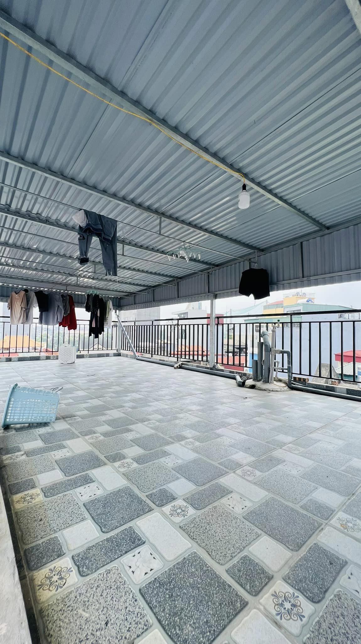 Bán nhà ngõ 40 Tô Vĩnh Diện 80m2, 4T giá chỉ 7 Tỷ
