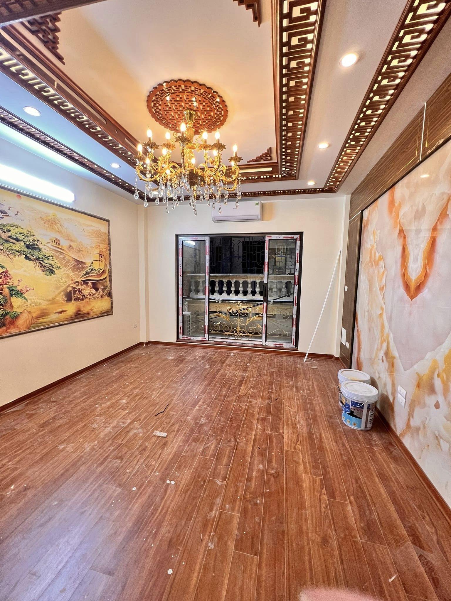 Bán nhà riêng ngõ 43 Tô Vĩnh Diện 65m2, 5 Tầng, Ô Tô Giá chỉ 9 Tỷ