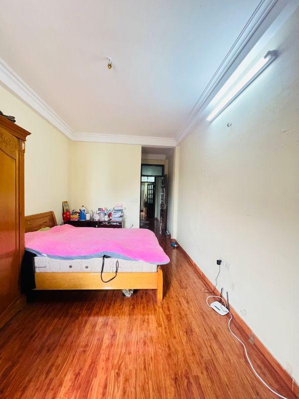 Bán nhà riêng ngõ 192 Lê Trọng Tấn 60,5m2, 5T, Ô Tô Tránh, 3 Thoáng Giá Chỉ 9,1 Tỷ
