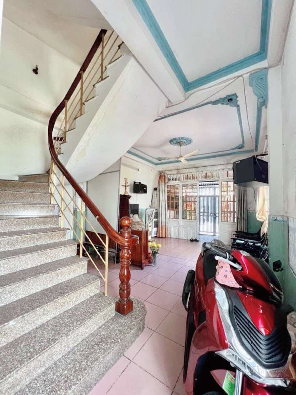 Nhà lô góc 2mt hẻm 65m2-4tang hxh tránh Phan Huy Ích Gò Vấp - khu riêng biệt - 7,8 TỶ