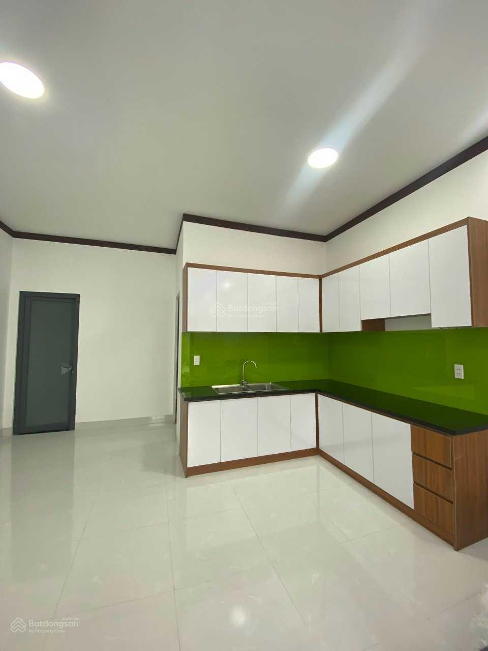 Nhà trệt lầu mái thái Phú Mỹ 1/DX 31 giảm 370tr