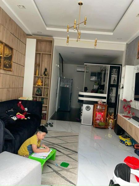 Chủ NGỘP cần bán nhà Phan Huy ÍCh, Gò Vấp, 40m2, 2 tầng, 3pn, NHỈNH 2 TỶ