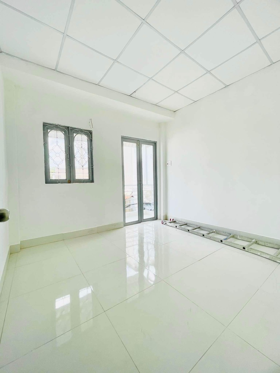 Bán nhà ngay siêu thị Lotte, hẻm xe 3 gác, mà gần 3 TỶ