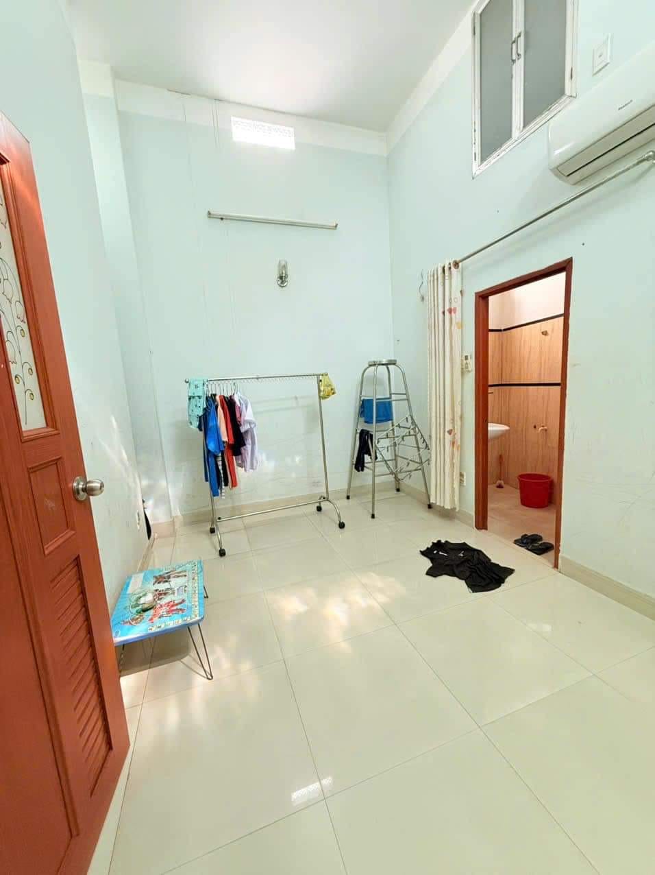 BÁN NHÀ gần SÂN BAY,Gò Vấp, 54m2, Chỉ 83 TRIỆU/M2