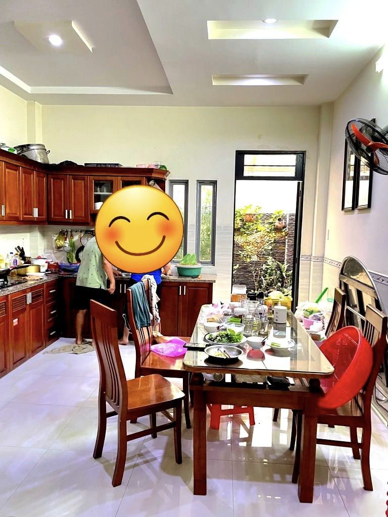 Nhà đẹp ở ngay gần Phạm Văn Chiêu, Gò Vấp, gần 55m2, 3 tầng, NHỈNH 5 TỶ