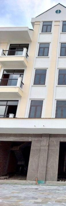 Bán căn shophouse Vân Đồn, Quảng Ninh giá rẻ chỉ 2 tỷ/căn