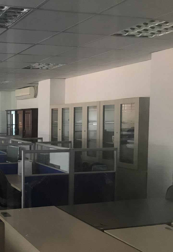 Cho thuê văn phòng rộng chính chủ ở Cầu Giấy, Hà Nội