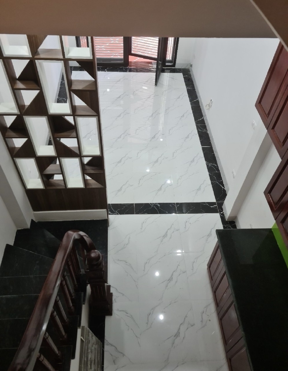 Bán gấp nhà mới xây ĐẸP ở luôn, Phố Phú Lương, Hà Đông, 4PN, 33m2x4.5T, giá chỉ từ 2.5 tỷ