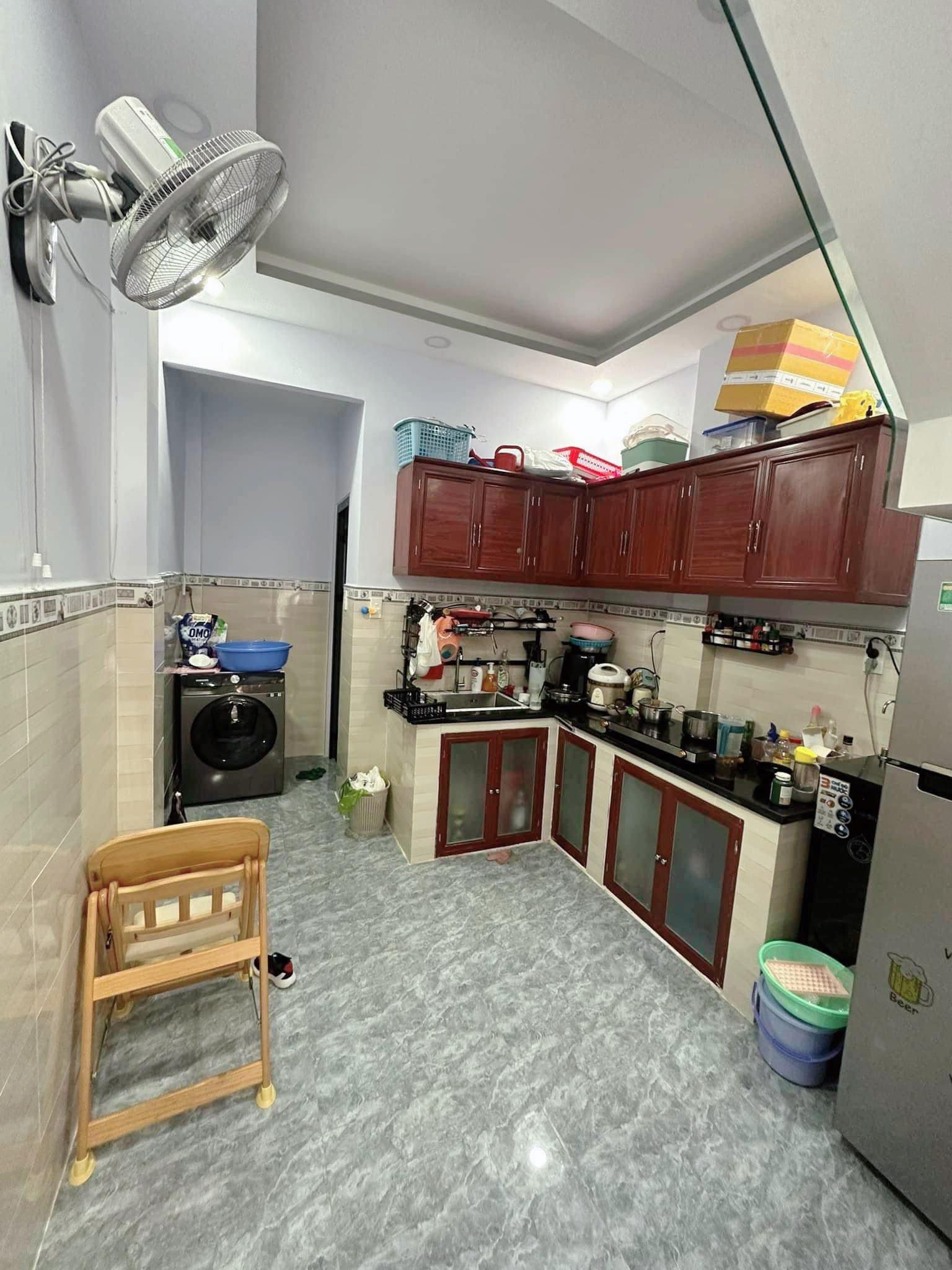 Bán nhà shr 32m2-2tang-2pn Phan Huy Ích , hẻm kiamoning gần chung cư Phúc Yên , 3tỷ nhỉnh 0932030061