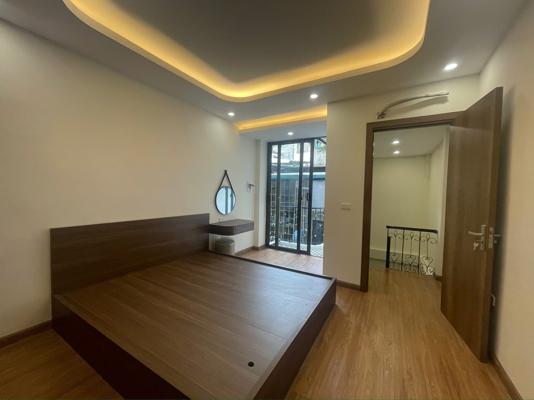 Bán Nhà Riêng Phố Xã Đàn 35m2, 4 Tầng, Nhà Đẹp Ở Luôn Giá Chỉ 5,5 Tỷ