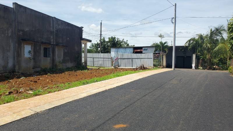 Cần bán gấp lô đất trung tâm Bảo Lộc ,sổ Hồng sẵn.