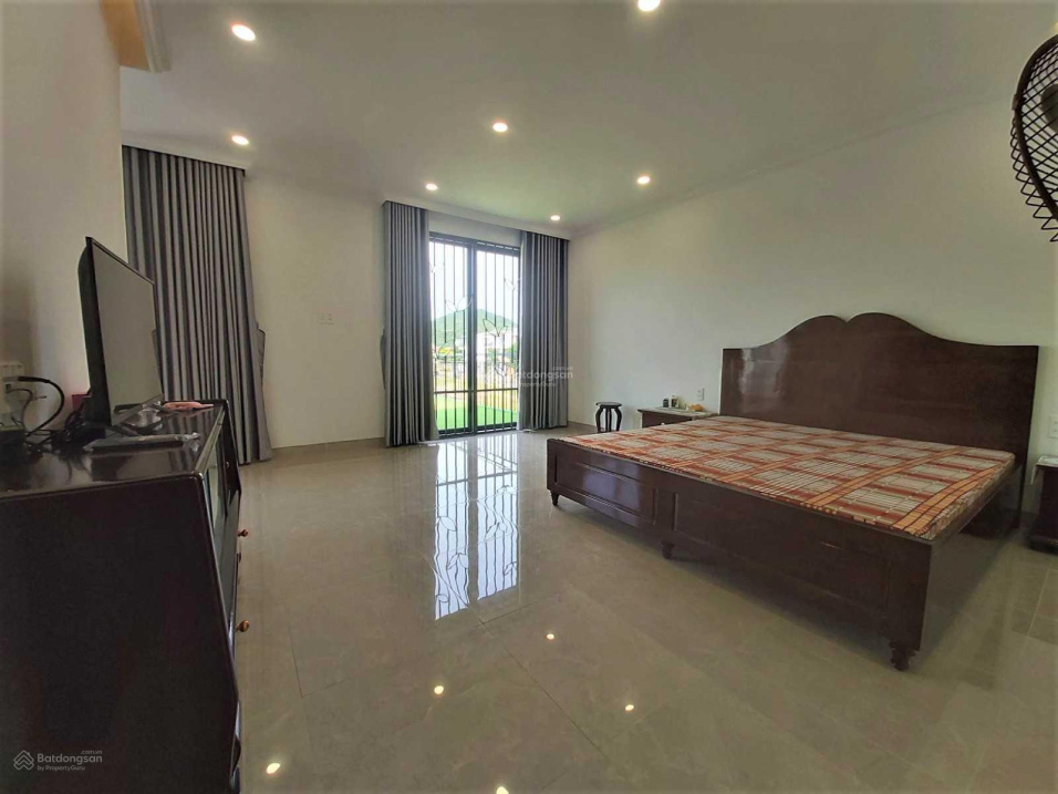 Cho thuê villa Mỹ Gia diện tích 200m2 tại Phùng Hưng, Nha Trang