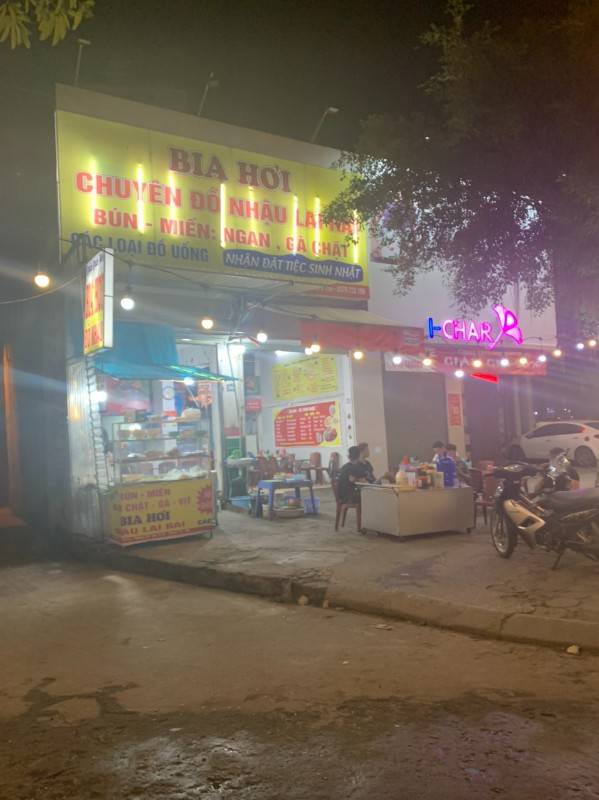 Sang nhượng gấp quán nhậu ngã 3 Xa La, Hà Đông