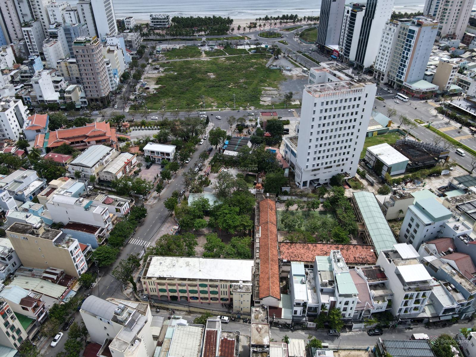 Bán nhà 3 tầng MT đường Tô Hiến Thành, sát Võ Văn Kiệt, gần biển Mỹ Khê